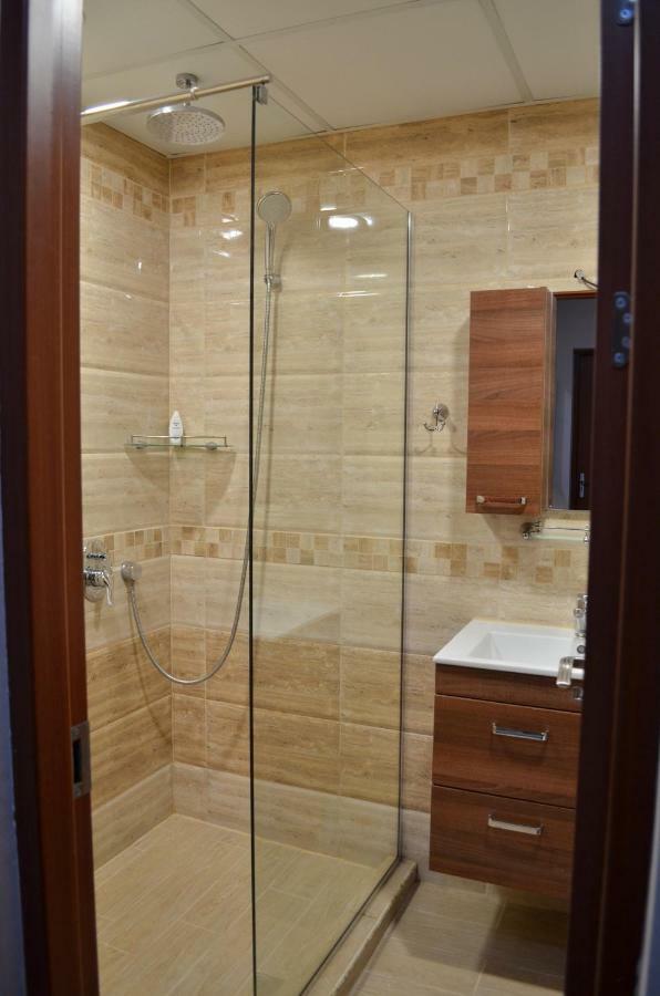 Luxury Apartment Near Varna, Located In Targovishte Exterior photo